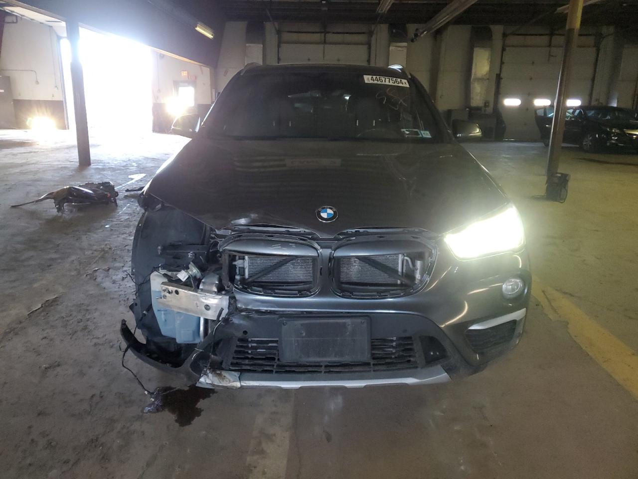 Photo 4 VIN: WBXHT3Z37H4A52213 - BMW X1 