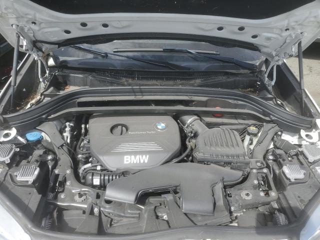 Photo 10 VIN: WBXHT3Z38H4A58120 - BMW X1 