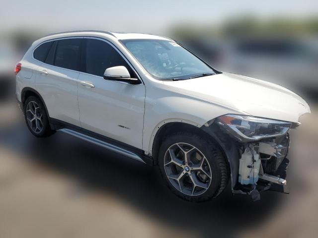 Photo 3 VIN: WBXHT3Z38H4A58232 - BMW X1 