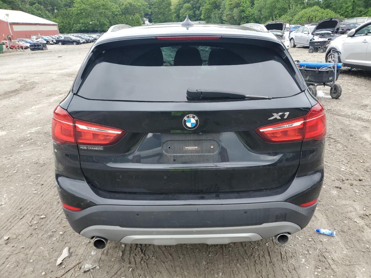 Photo 5 VIN: WBXHT3Z3XG4A50325 - BMW X1 