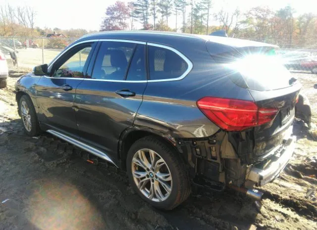 Photo 2 VIN: WBXHT3Z3XH4A65568 - BMW X1 