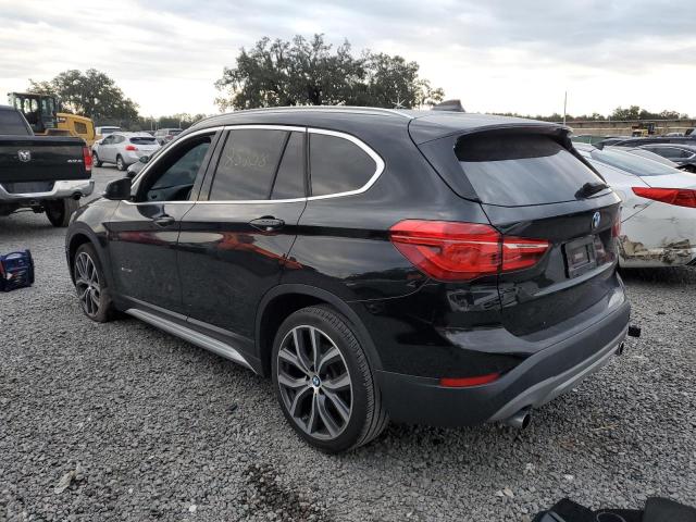 Photo 1 VIN: WBXHU7C30H5H35667 - BMW X1 