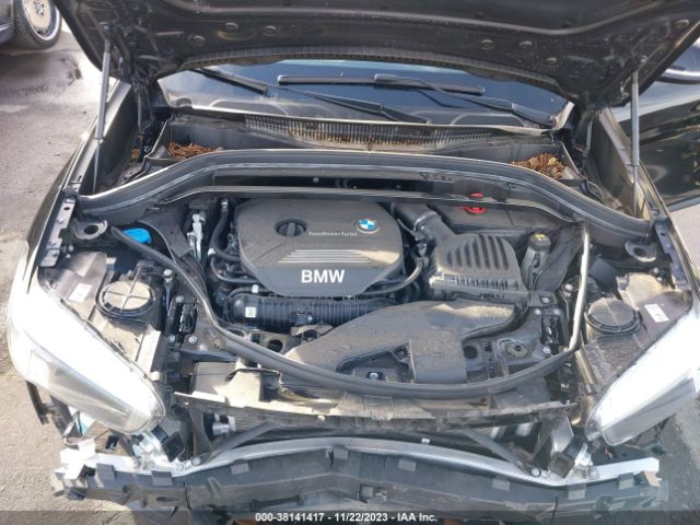 Photo 9 VIN: WBXHU7C30J5H43466 - BMW X1 