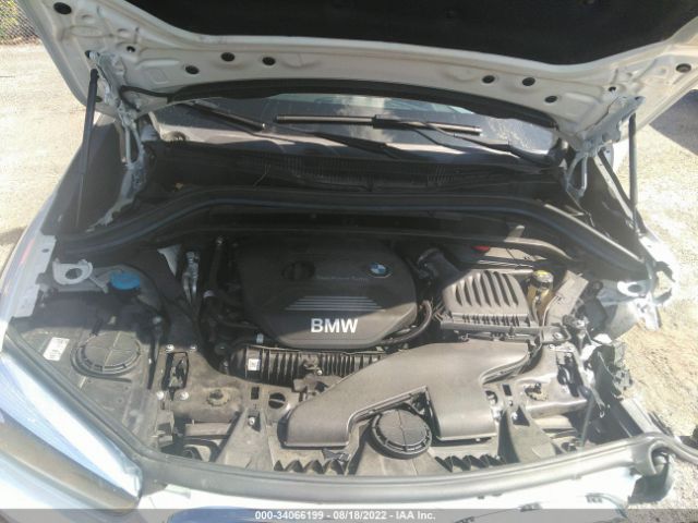 Photo 9 VIN: WBXHU7C30J5L05687 - BMW X1 