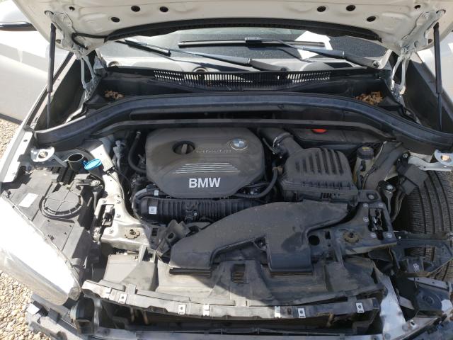 Photo 6 VIN: WBXHU7C31H5H35225 - BMW X1 SDRIVE2 