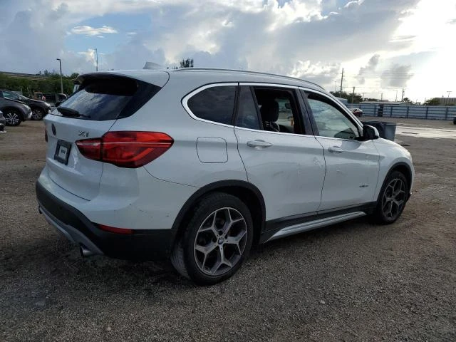 Photo 2 VIN: WBXHU7C31H5H35774 - BMW X1 SDRIVE2 