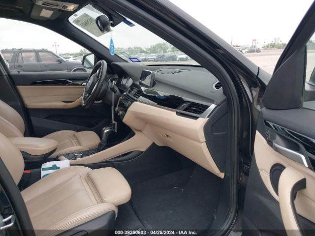 Photo 4 VIN: WBXHU7C31J5L07822 - BMW X1 