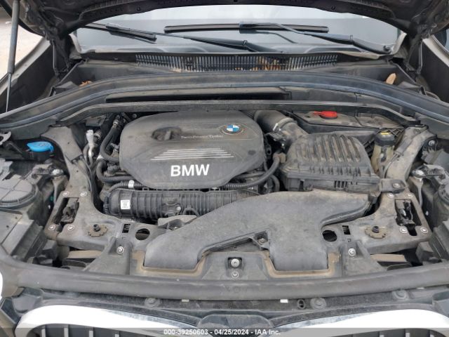 Photo 9 VIN: WBXHU7C31J5L07822 - BMW X1 