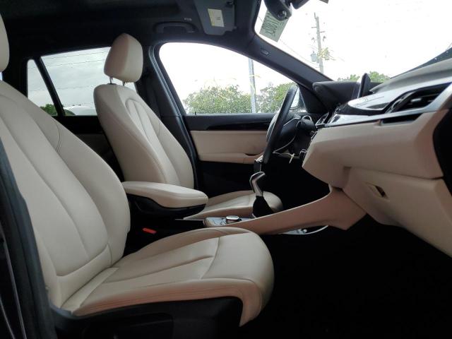 Photo 4 VIN: WBXHU7C31J5L09716 - BMW X1 