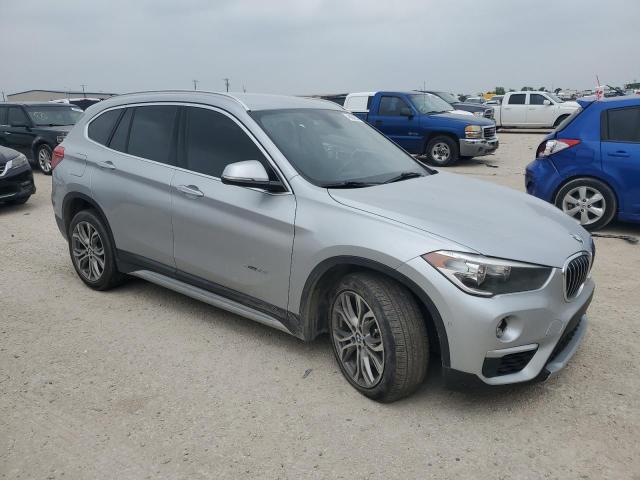 Photo 3 VIN: WBXHU7C32HP924791 - BMW X1 