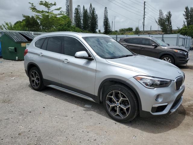 Photo 3 VIN: WBXHU7C33J3F04683 - BMW X1 