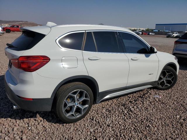 Photo 2 VIN: WBXHU7C33J5H39119 - BMW X1 SDRIVE2 