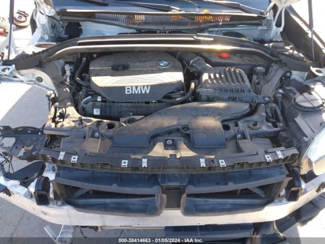 Photo 9 VIN: WBXHU7C34H5H32688 - BMW X1 