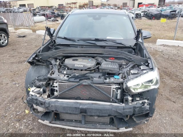 Photo 5 VIN: WBXHU7C34H5H36966 - BMW X1 