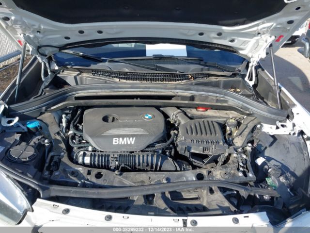 Photo 9 VIN: WBXHU7C34J3H43823 - BMW X1 