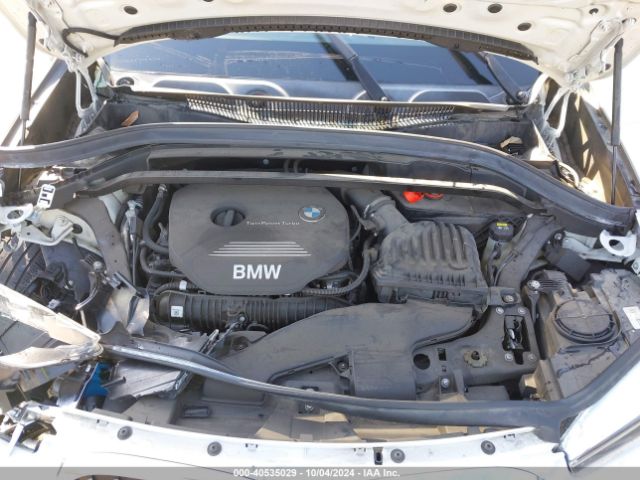 Photo 9 VIN: WBXHU7C34J5H41378 - BMW X1 