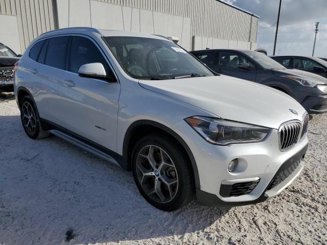 Photo 3 VIN: WBXHU7C34J5H41977 - BMW X1 SDRIVE2 