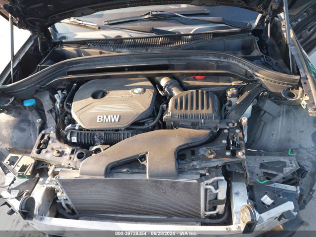 Photo 9 VIN: WBXHU7C35H5H33350 - BMW X1 