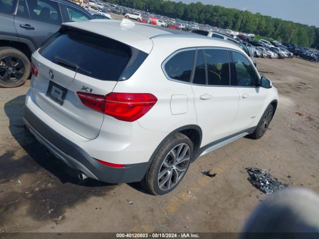 Photo 3 VIN: WBXHU7C35H5H35454 - BMW X1 