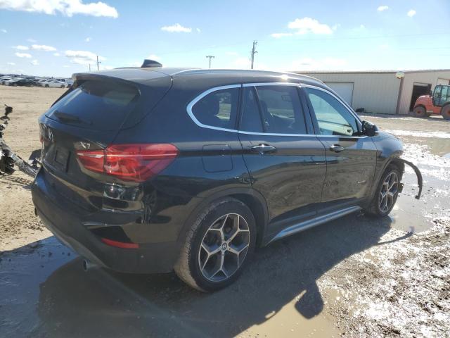 Photo 2 VIN: WBXHU7C35H5H37401 - BMW X1 