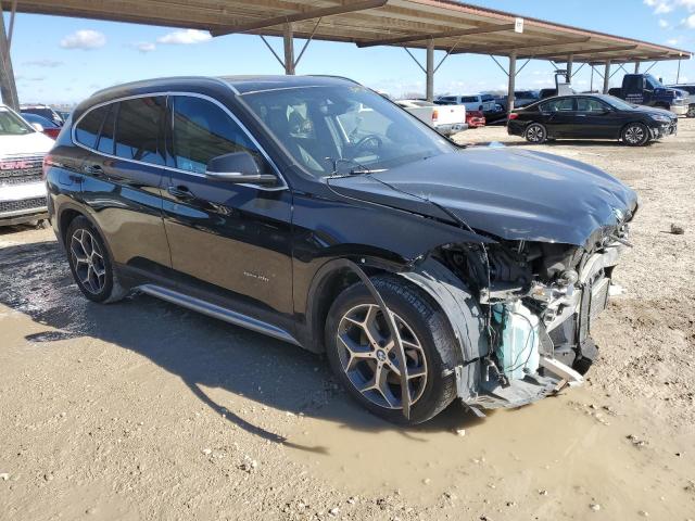 Photo 3 VIN: WBXHU7C35H5H37401 - BMW X1 