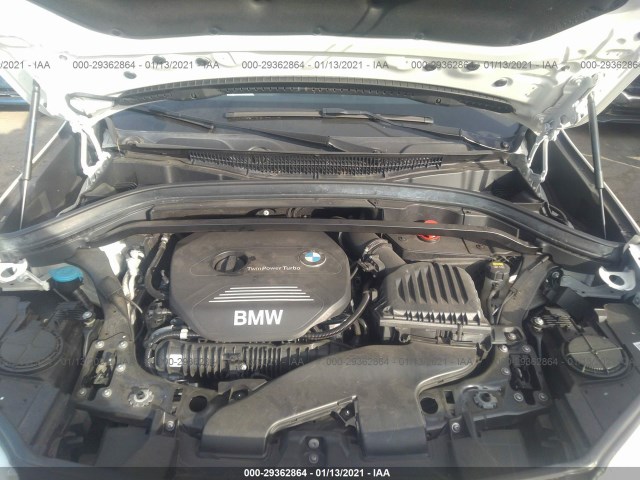 Photo 9 VIN: WBXHU7C36H5H32868 - BMW X1 