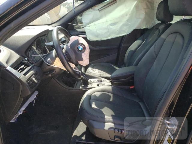 Photo 6 VIN: WBXHU7C36J5H42080 - BMW X1 