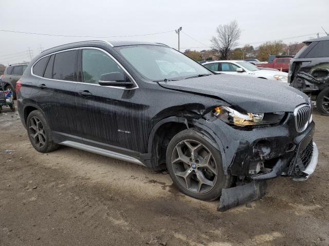 Photo 3 VIN: WBXHU7C36J5H45500 - BMW X1 