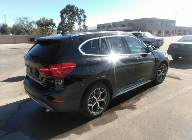 Photo 3 VIN: WBXHU7C37J3H44173 - BMW X1 