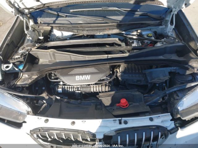 Photo 9 VIN: WBXHU7C37J5H40404 - BMW X1 