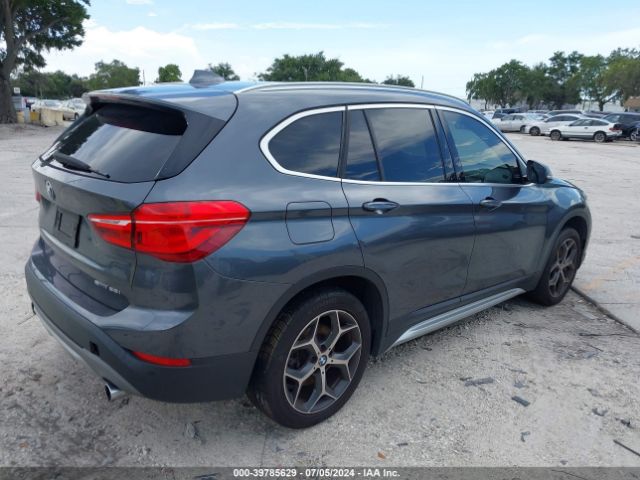 Photo 3 VIN: WBXHU7C37J5L08523 - BMW X1 