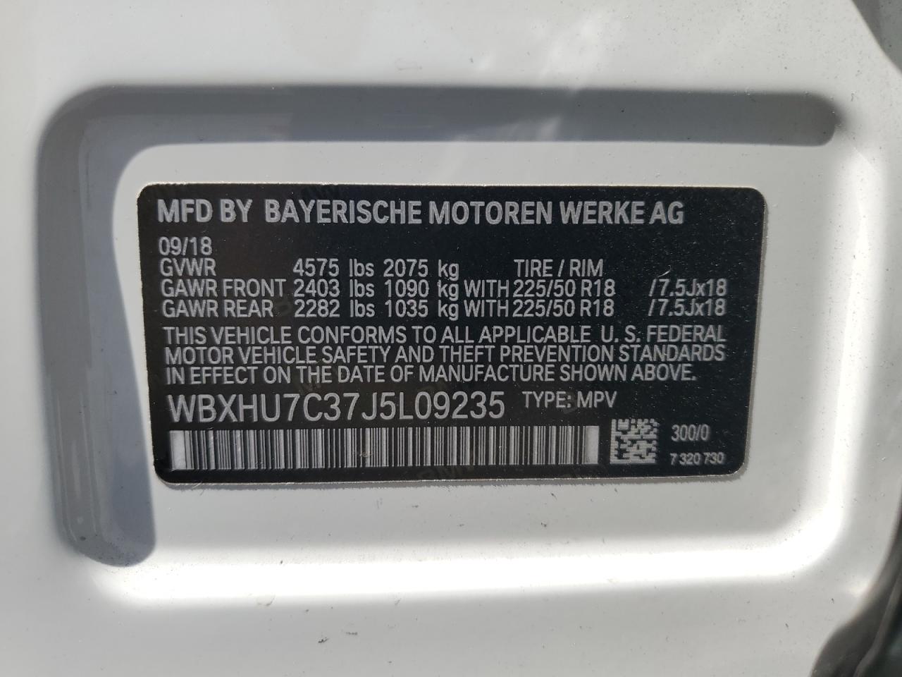 Photo 11 VIN: WBXHU7C37J5L09235 - BMW X1 