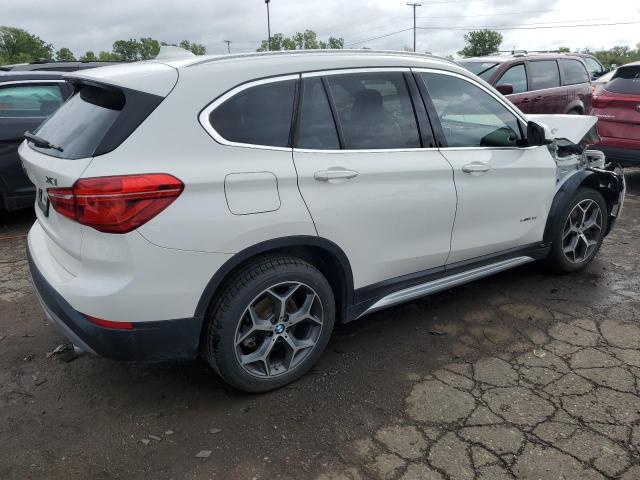 Photo 2 VIN: WBXHU7C38H5H35142 - BMW X1 