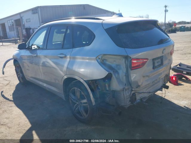 Photo 2 VIN: WBXHU7C38HP925265 - BMW X1 