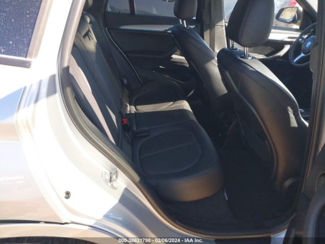 Photo 7 VIN: WBXHU7C38HP925265 - BMW X1 