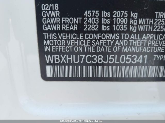 Photo 8 VIN: WBXHU7C38J5L05341 - BMW X1 