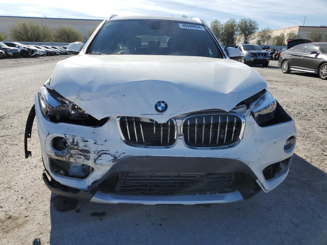 Photo 4 VIN: WBXHU7C38J5L06733 - BMW X1 