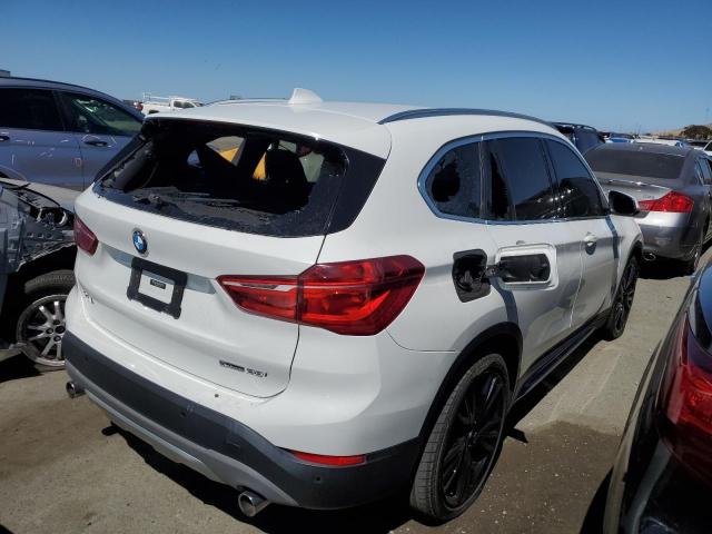 Photo 2 VIN: WBXHU7C38J5L09163 - BMW X1 