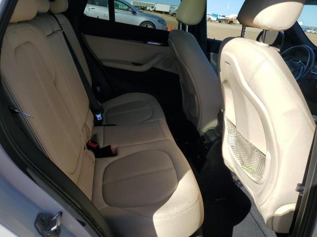 Photo 10 VIN: WBXHU7C39H5H32895 - BMW X1 