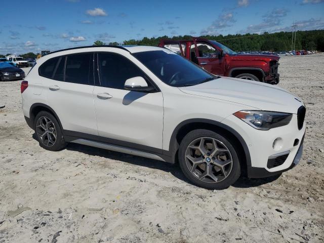 Photo 3 VIN: WBXHU7C39H5H37918 - BMW X1 