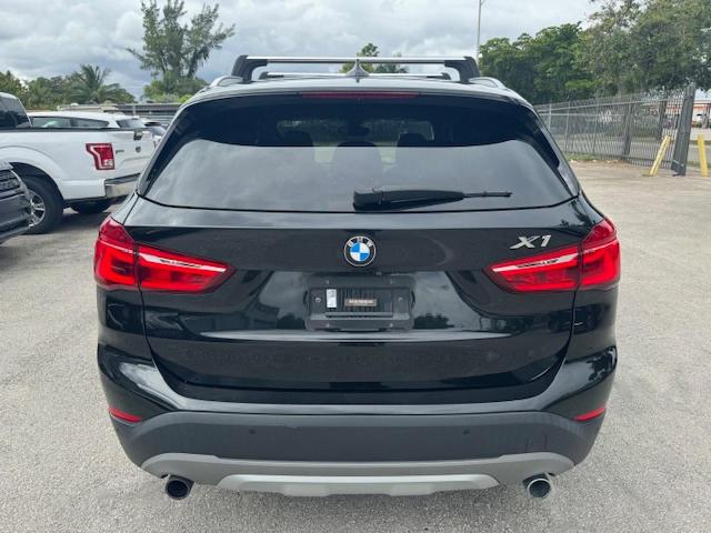 Photo 5 VIN: WBXHU7C39HP924819 - BMW X1 