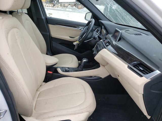 Photo 4 VIN: WBXHU7C39J5H40520 - BMW X1 