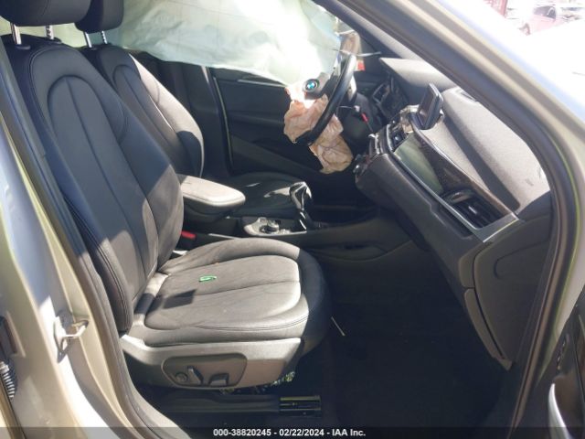 Photo 4 VIN: WBXHU7C39J5H42011 - BMW X1 