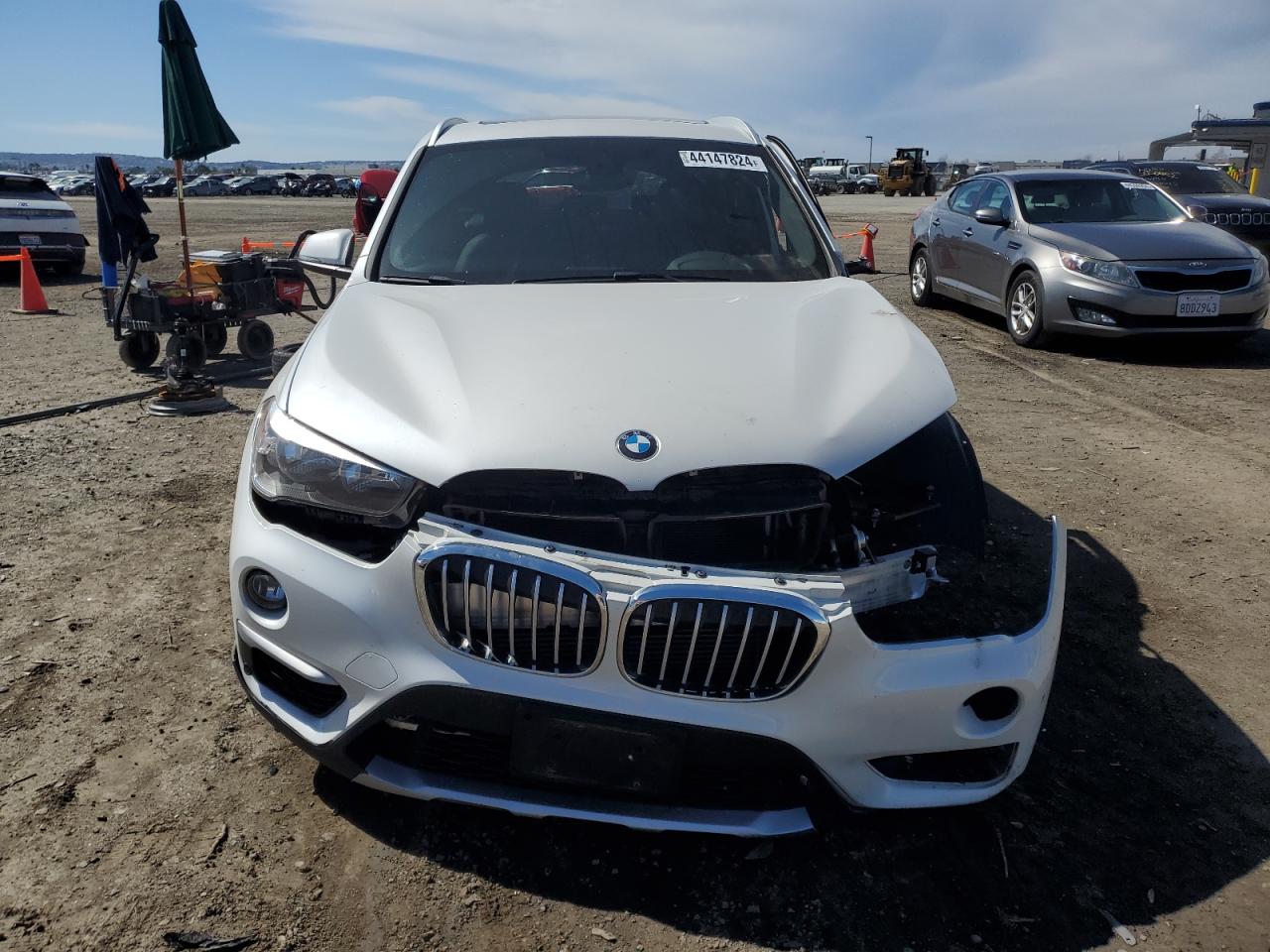 Photo 4 VIN: WBXHU7C3XH5H34185 - BMW X1 