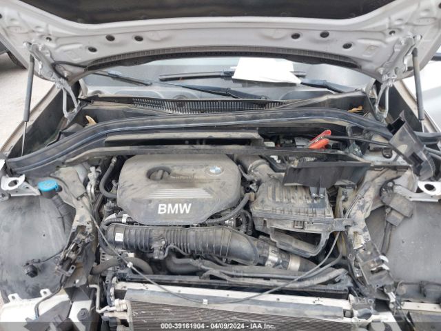 Photo 9 VIN: WBXHU7C3XH5H38141 - BMW X1 