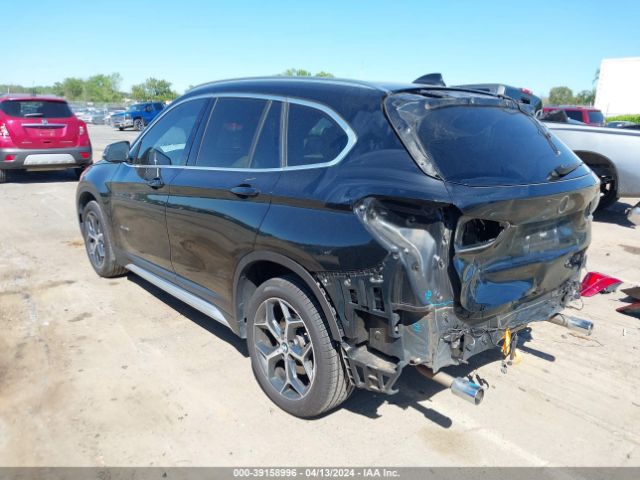 Photo 2 VIN: WBXHU7C3XJ5H43331 - BMW X1 