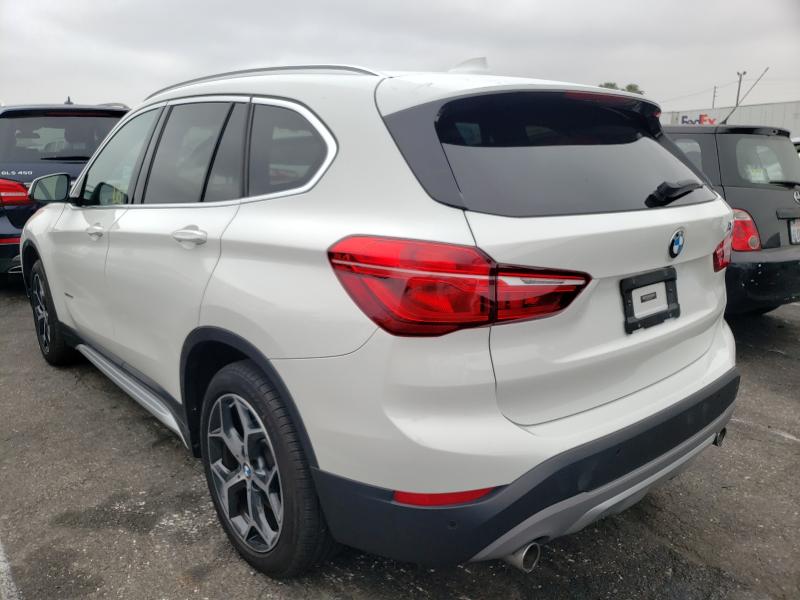 Photo 2 VIN: WBXHU7C3XJ5H43927 - BMW X1 SDRIVE2 