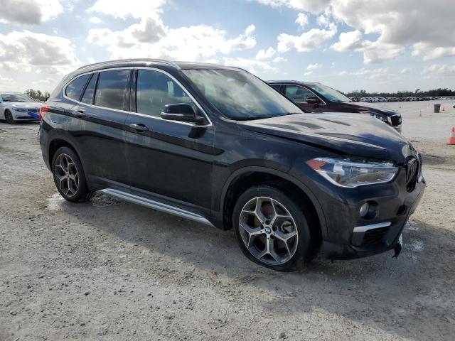 Photo 3 VIN: WBXHU7C50K3H45359 - BMW X1 