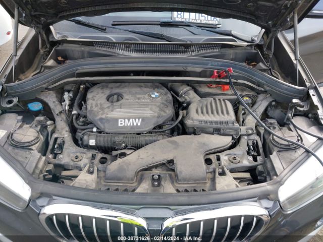 Photo 9 VIN: WBXHU7C51K3H46083 - BMW X1 