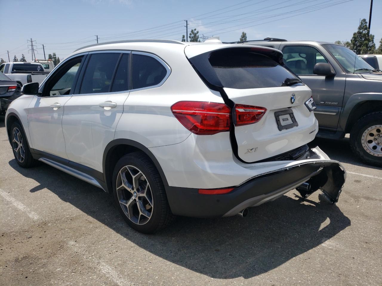 Photo 1 VIN: WBXHU7C51K5L10903 - BMW X1 